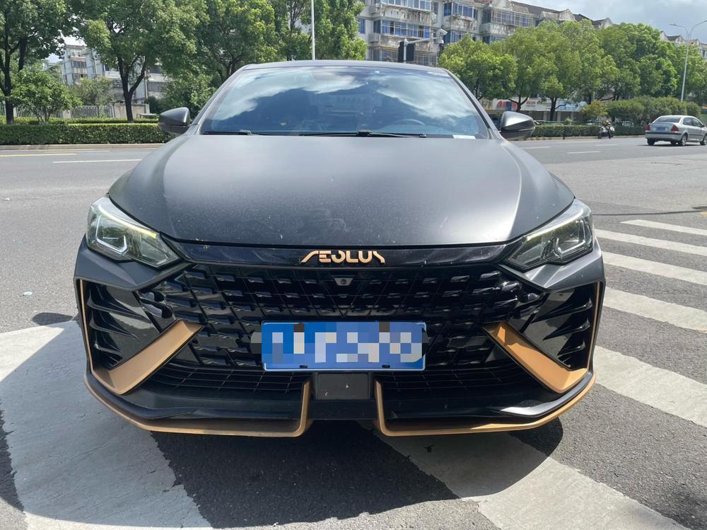 Dongfeng Fengshen Yixuan MAX