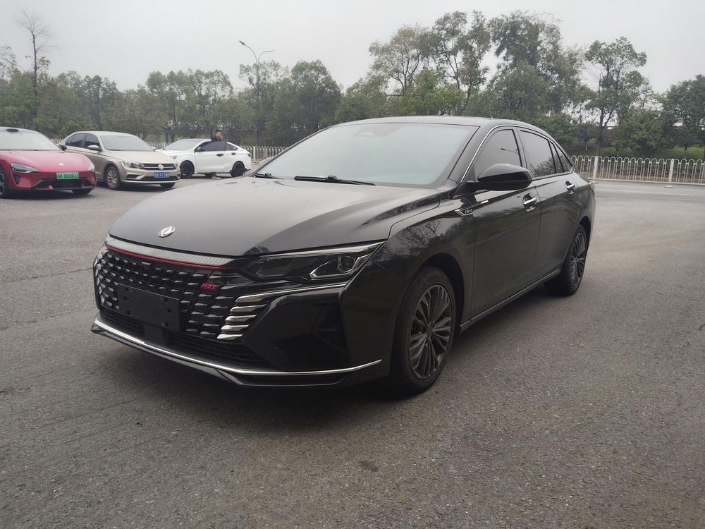 Dongfeng Fengshen Yixuan MAX