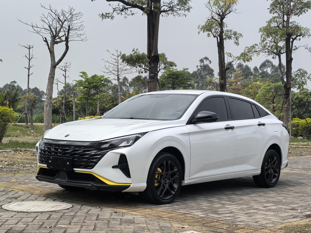 Dongfeng Fengshen Yixuan