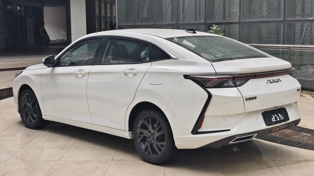Dongfeng Fengshen Yixuan