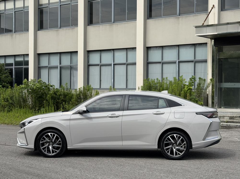 Dongfeng Fengshen Yixuan