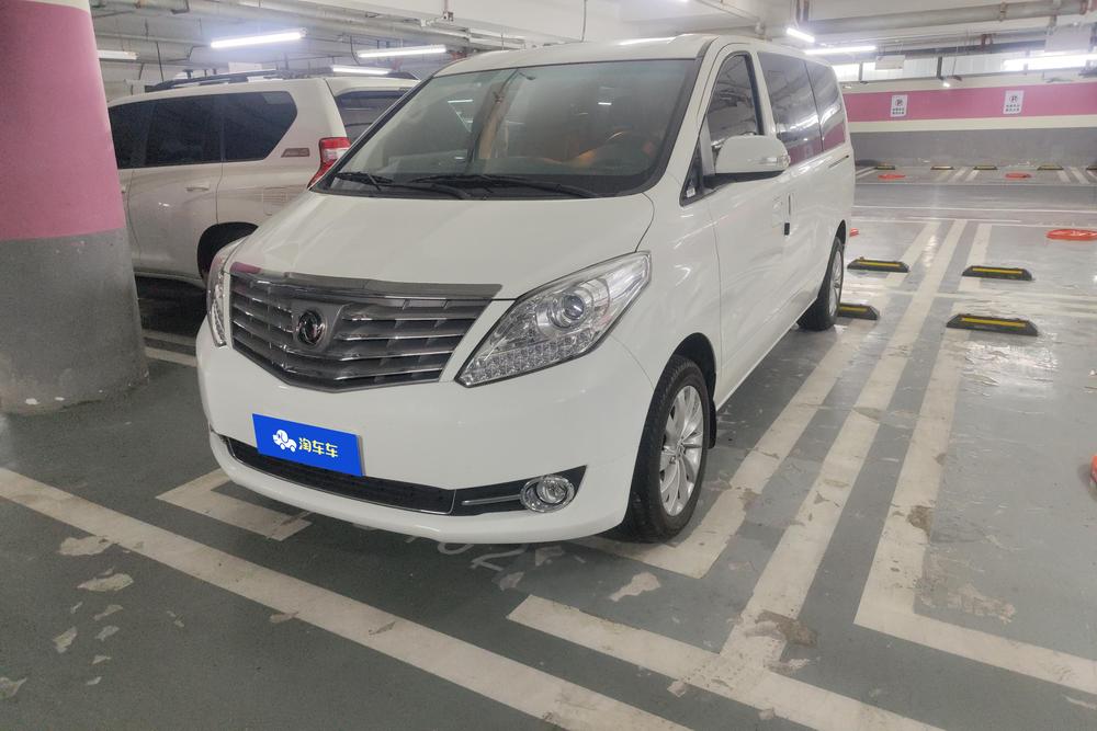 Dongfeng Fengxing Forthing CM7