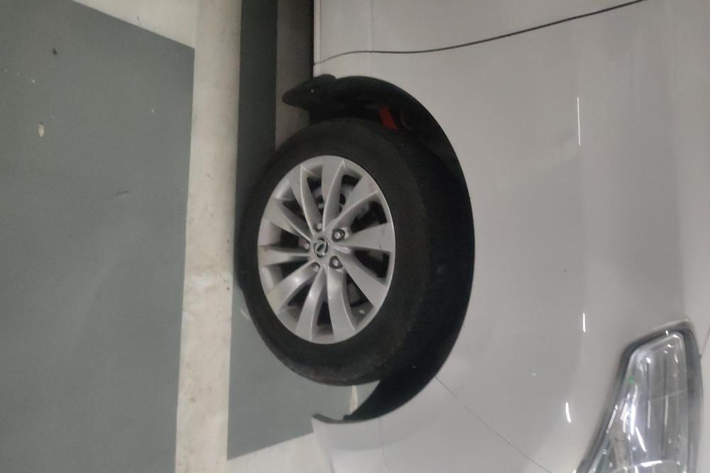 Dongfeng Fengxing Forthing CM7