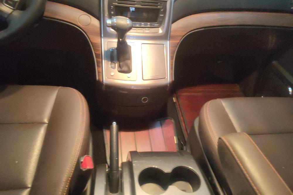 Dongfeng Fengxing Forthing CM7