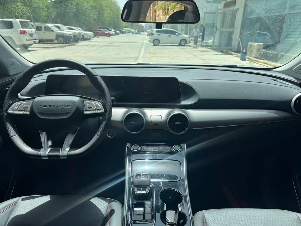 Dongfeng Fengxing Forthing T5 EVO