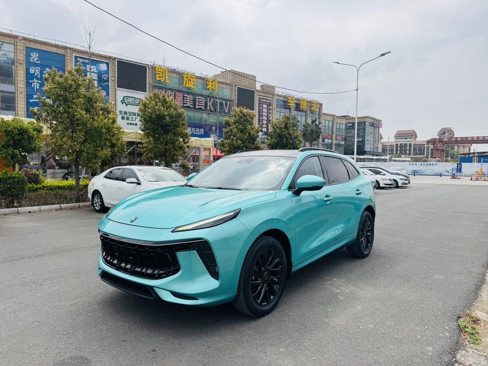 Dongfeng Fengxing Forthing T5 EVO