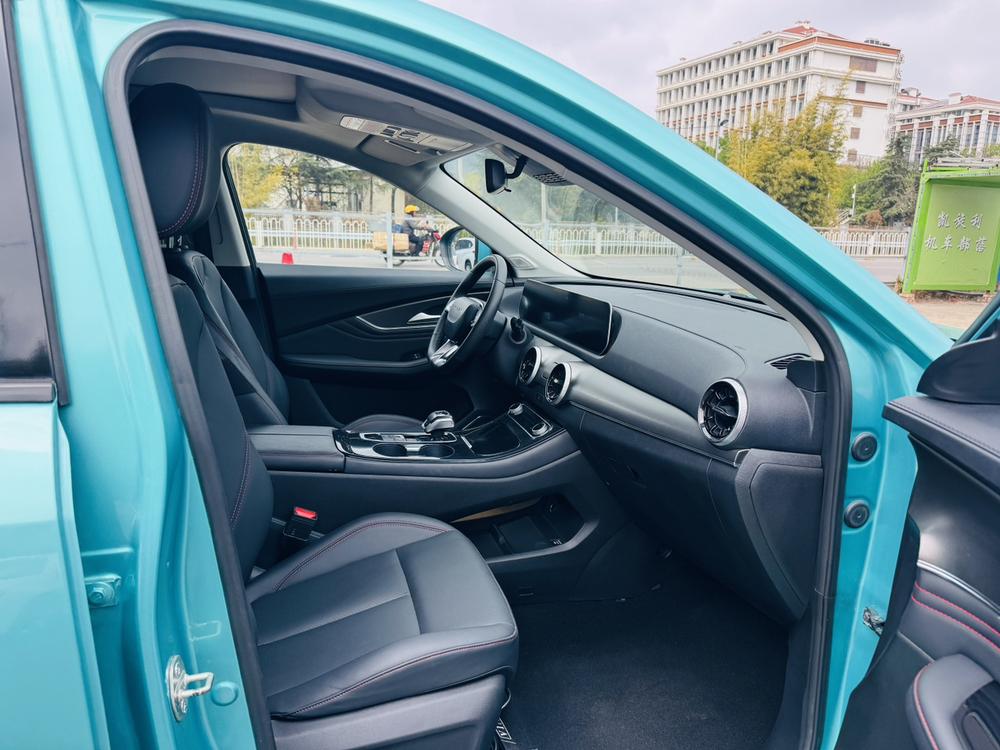 Dongfeng Fengxing Forthing T5 EVO