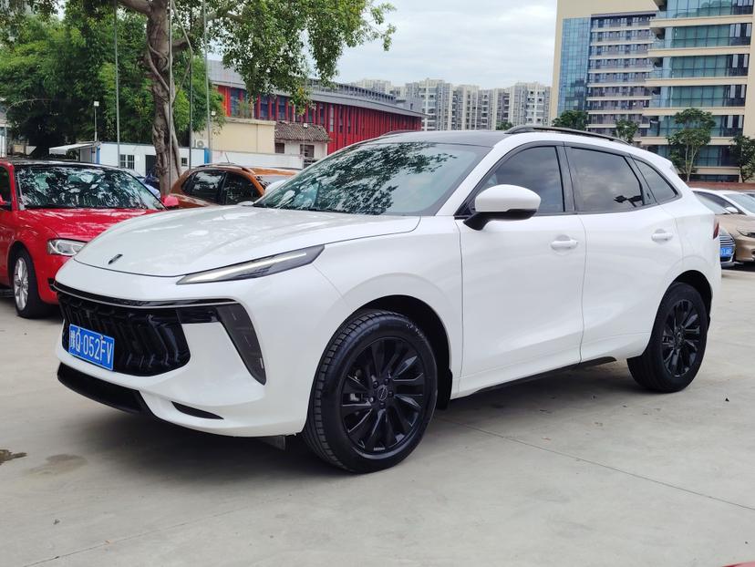 Dongfeng Fengxing Forthing T5 EVO