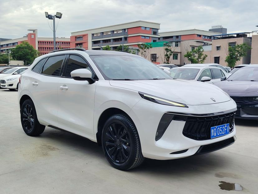 Dongfeng Fengxing Forthing T5 EVO