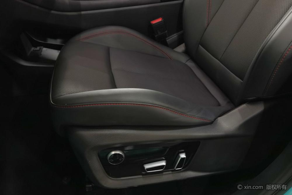 Dongfeng Fengxing Forthing T5 EVO
