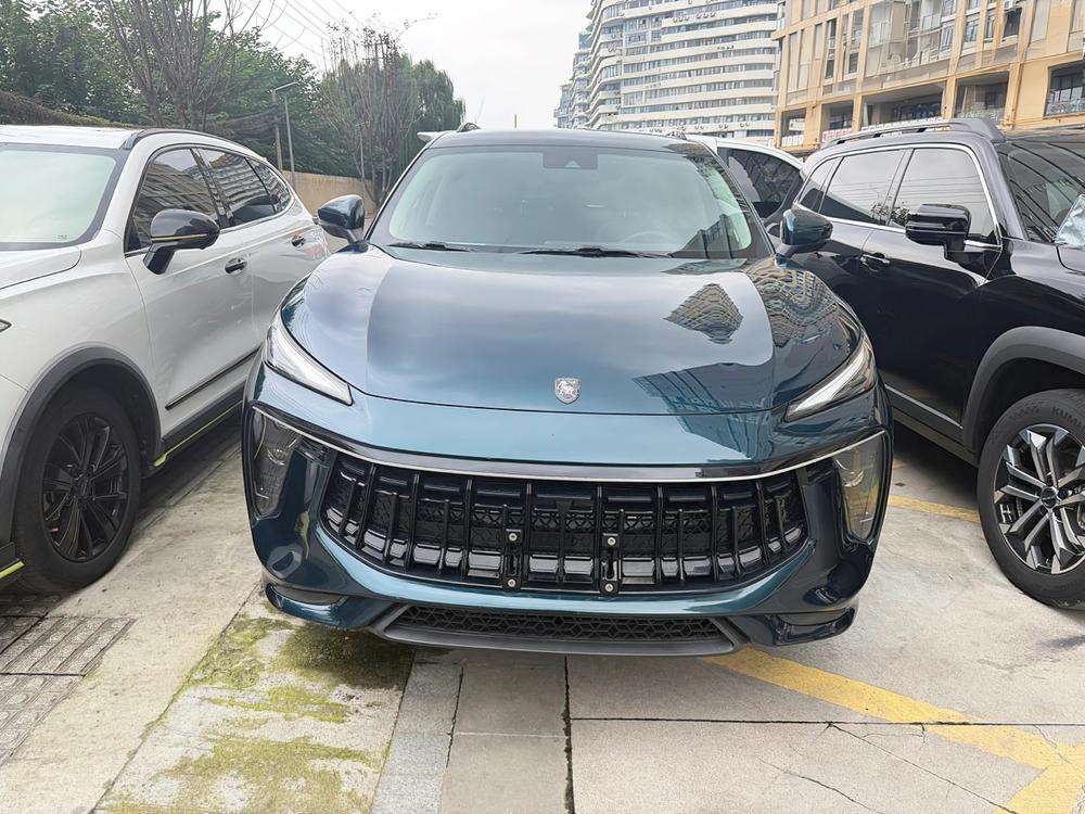 Dongfeng Fengxing Forthing T5 EVO