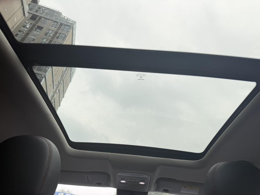 Dongfeng Fengxing Forthing T5 EVO