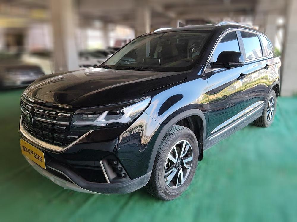 Dongfeng Fengxing Forthing T5