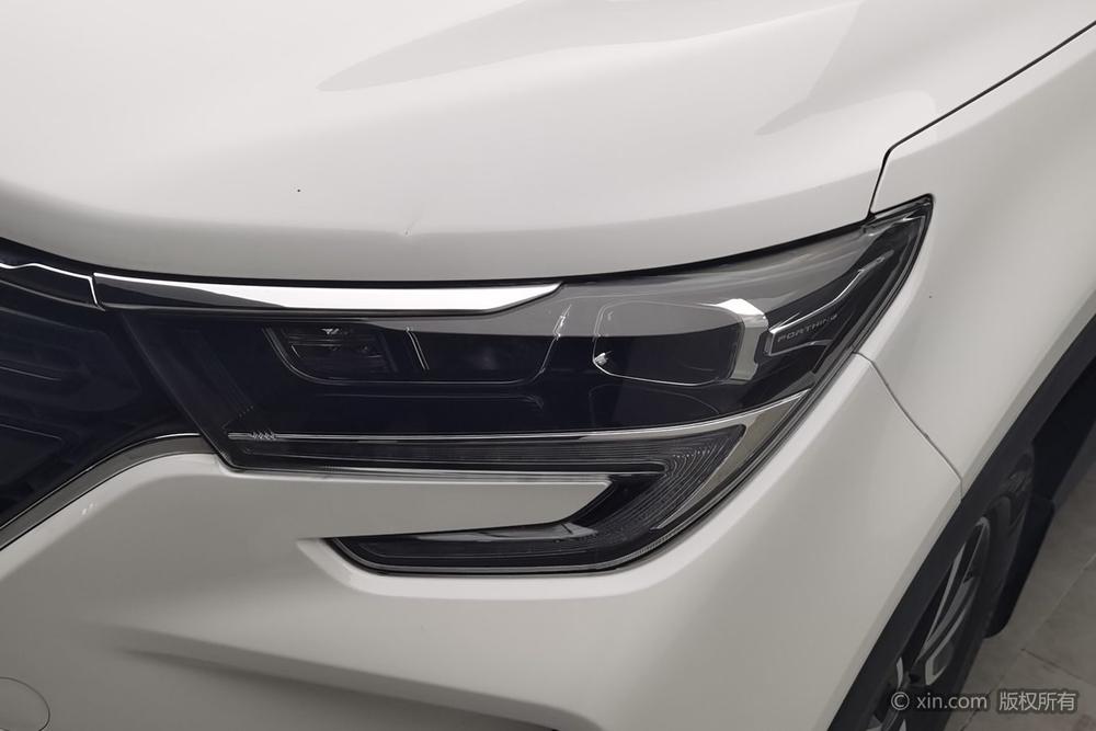 Dongfeng Fengxing Forthing T5