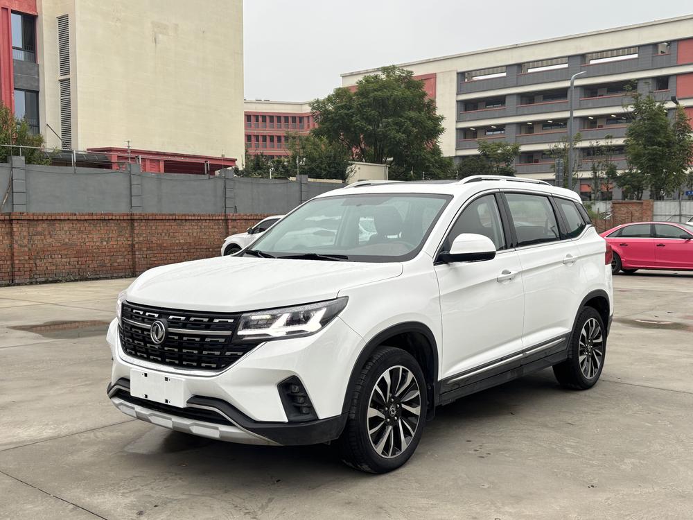 Dongfeng Fengxing Forthing T5