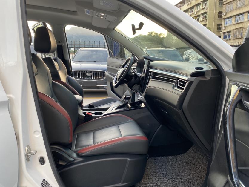 Dongfeng Fengxing Forthing T5L