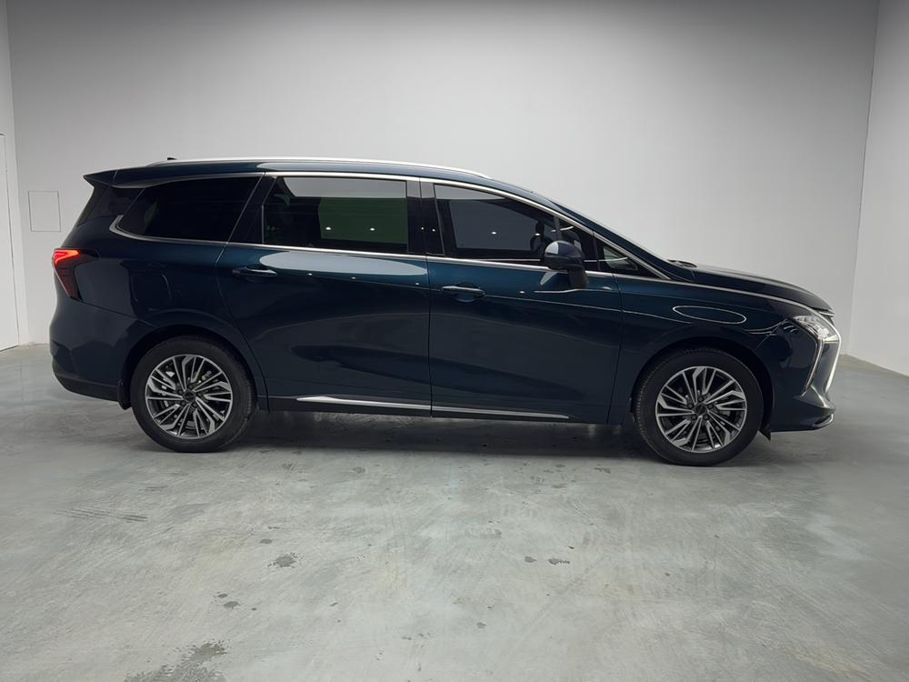 Dongfeng Fengxing Forthing Yacht