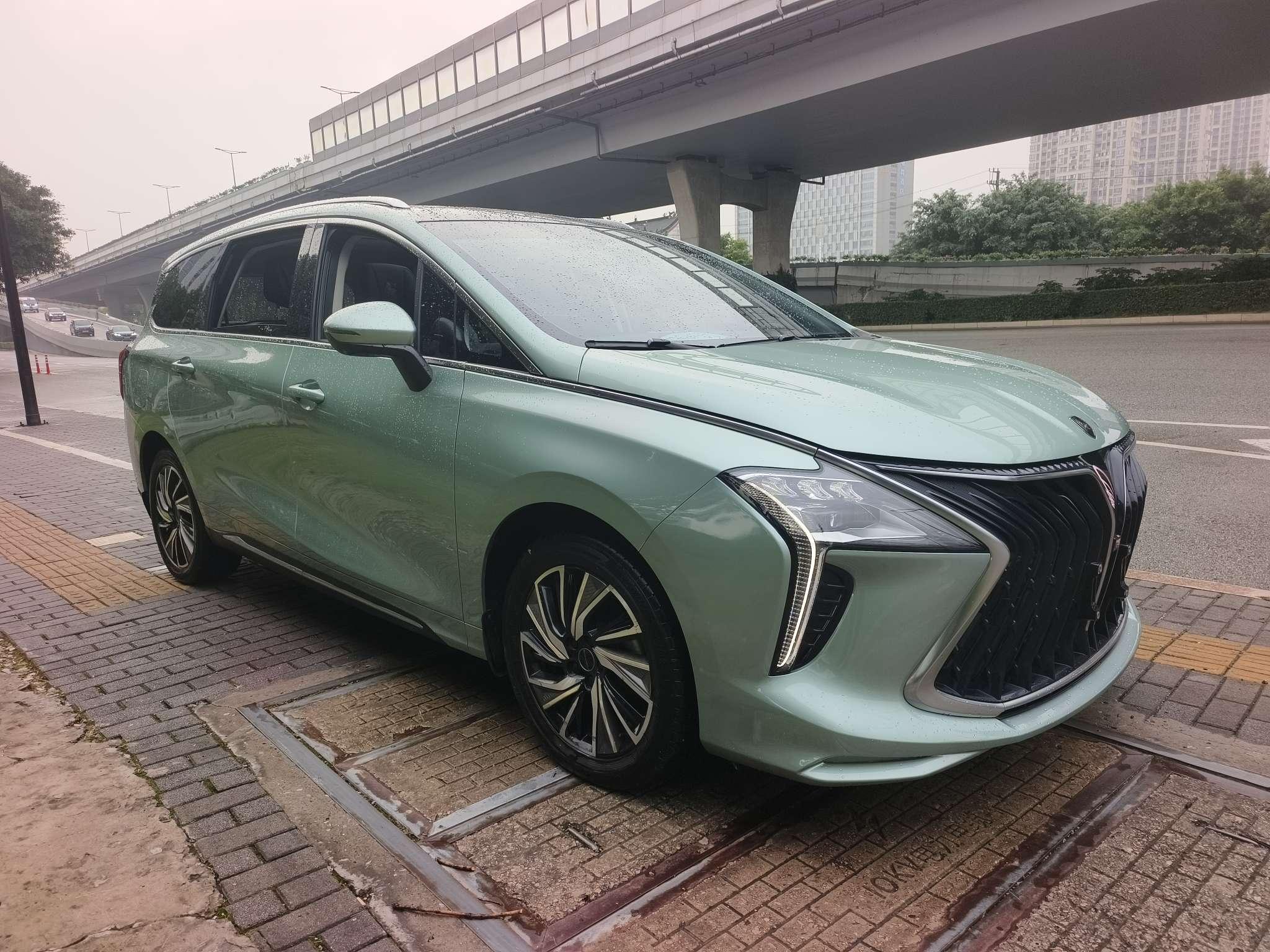 Dongfeng Fengxing Forthing Yacht