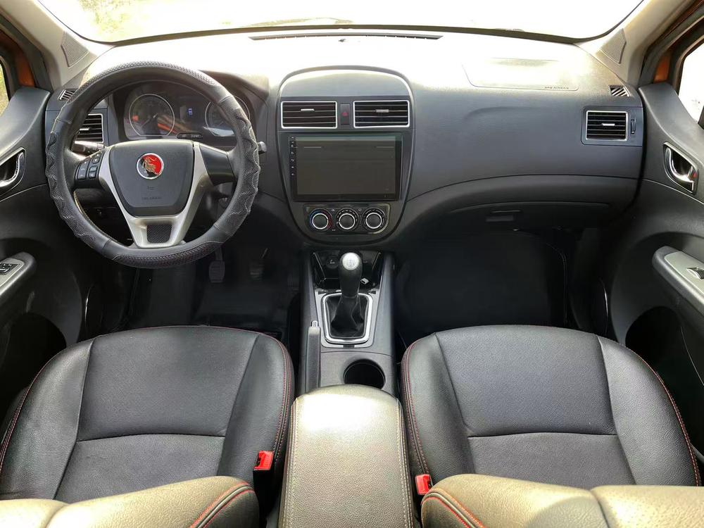 Dongfeng Fengxing Jingyi X5