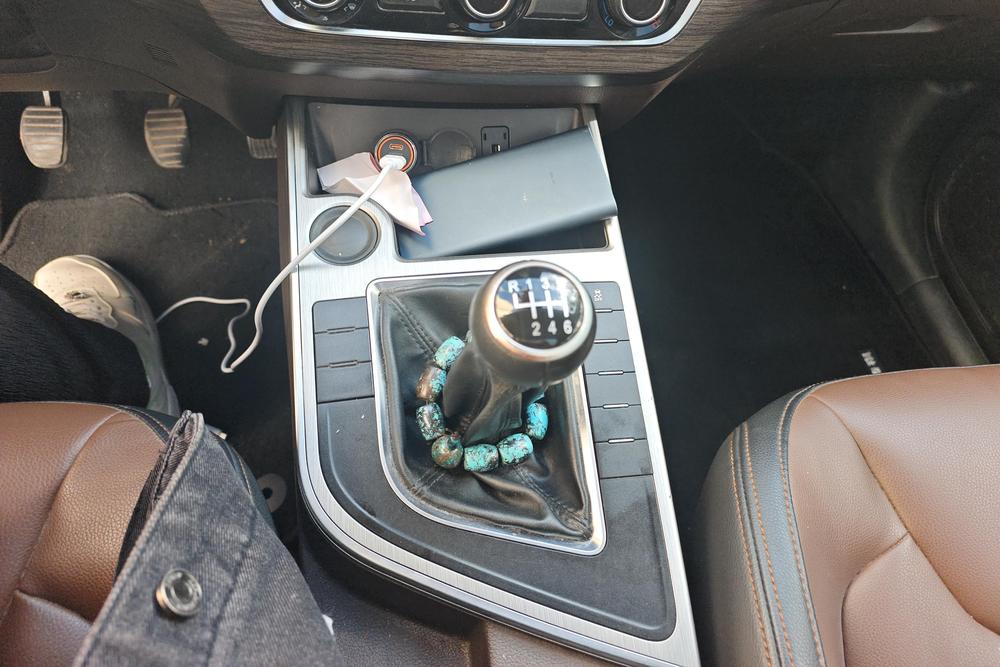 Dongfeng Fengxing Jingyi X6