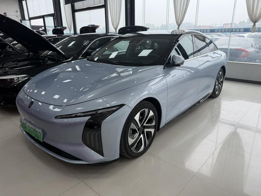 Dongfeng Fengxing Xinghai S7