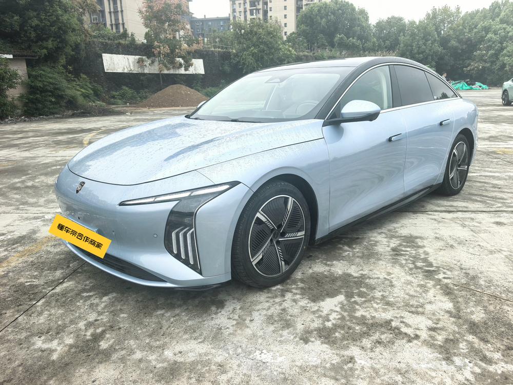 Dongfeng Fengxing Xinghai S7