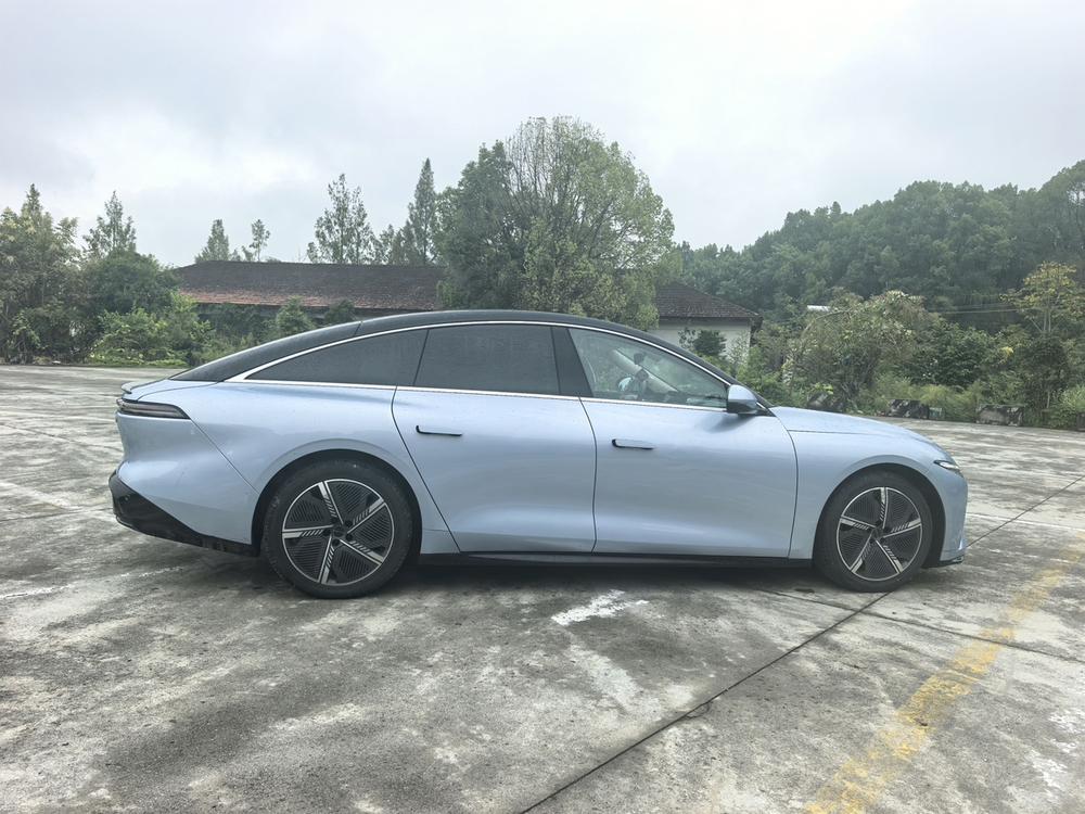 Dongfeng Fengxing Xinghai S7