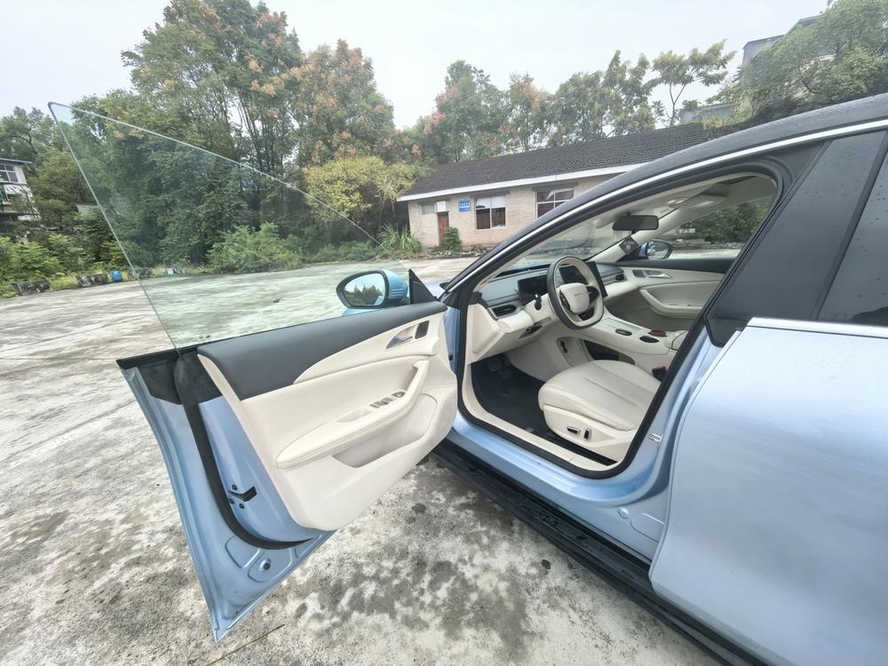 Dongfeng Fengxing Xinghai S7