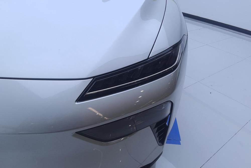 Dongfeng Yipai 奕派007
