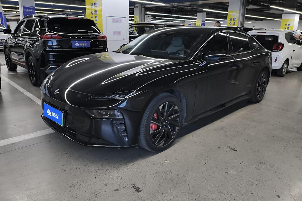 Dongfeng Yipai 奕派007