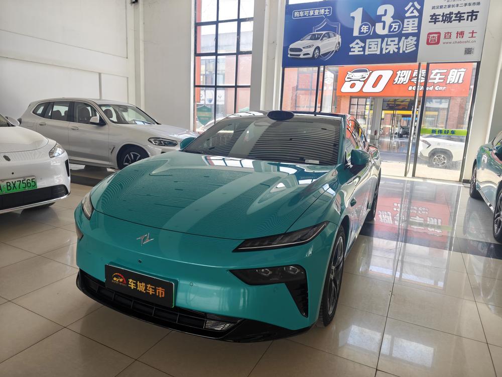 Dongfeng Yipai 奕派007