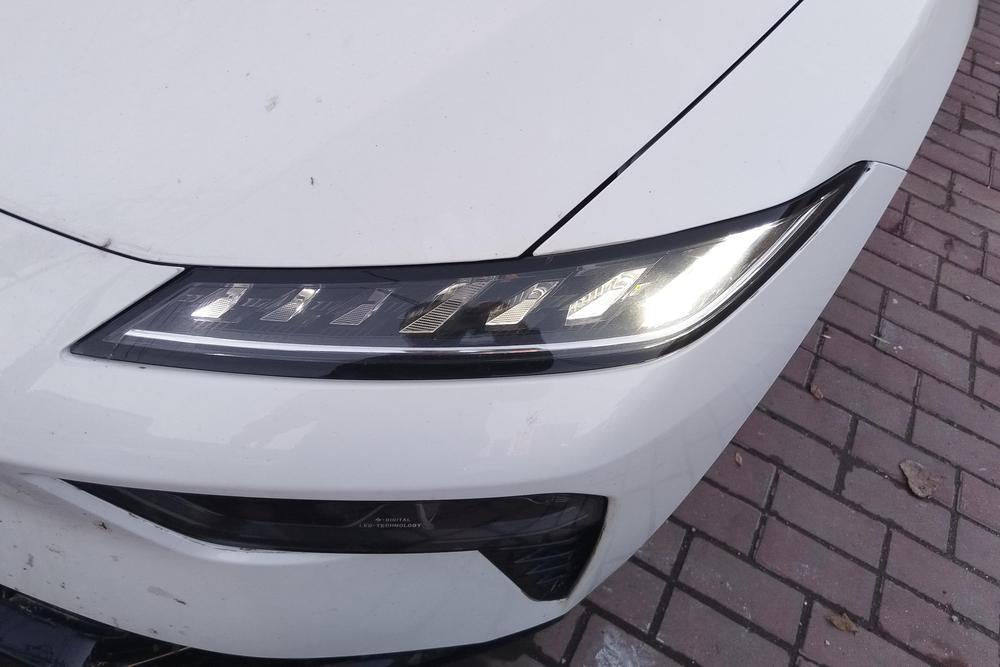 Dongfeng Yipai 奕派007