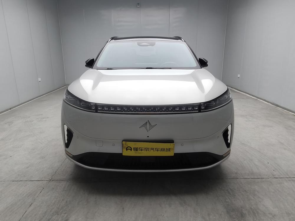 Dongfeng Yipai 奕派008