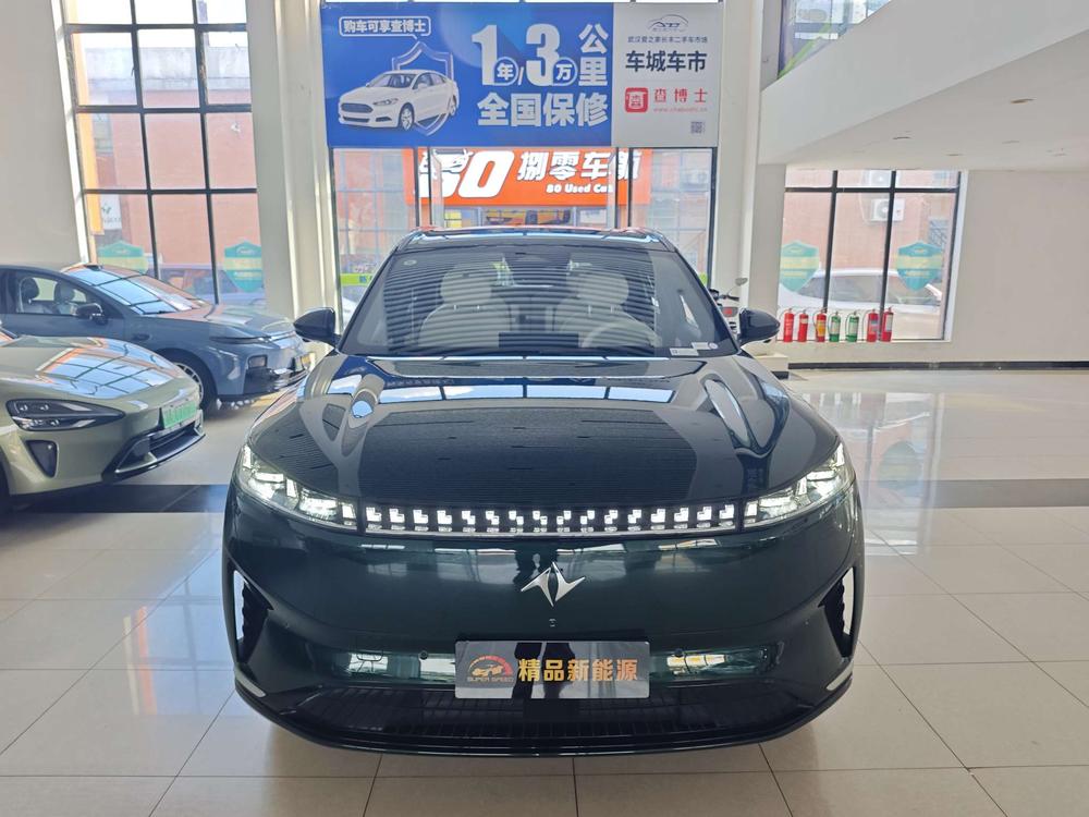 Dongfeng Yipai 奕派008