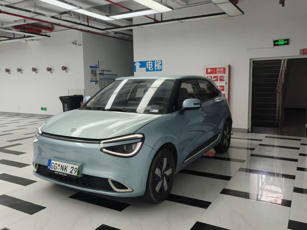 Dongfeng Yipai Nami 01
