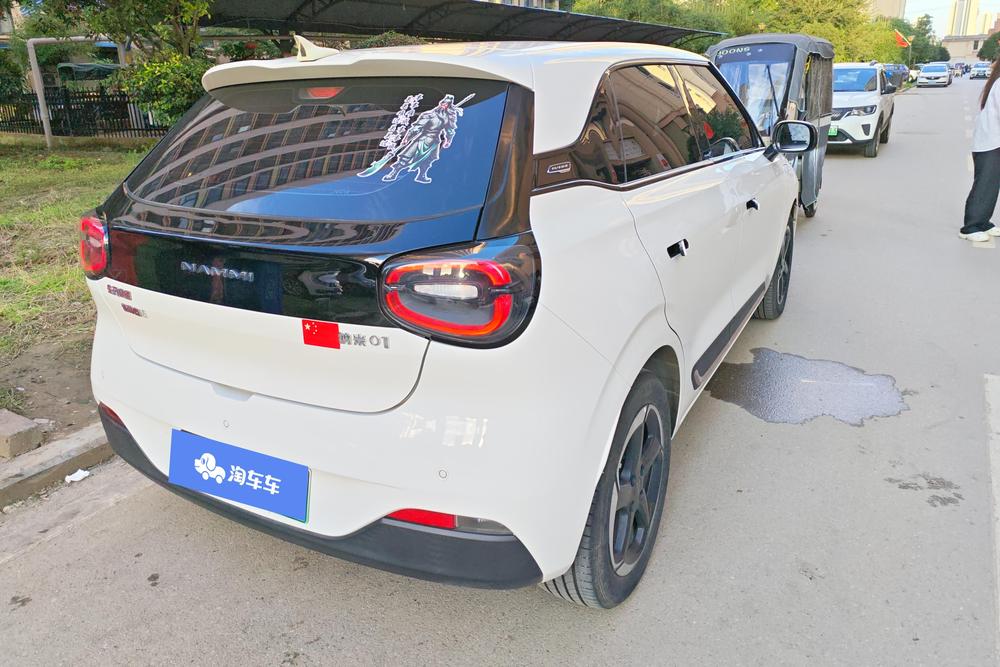 Dongfeng Yipai Nami 01