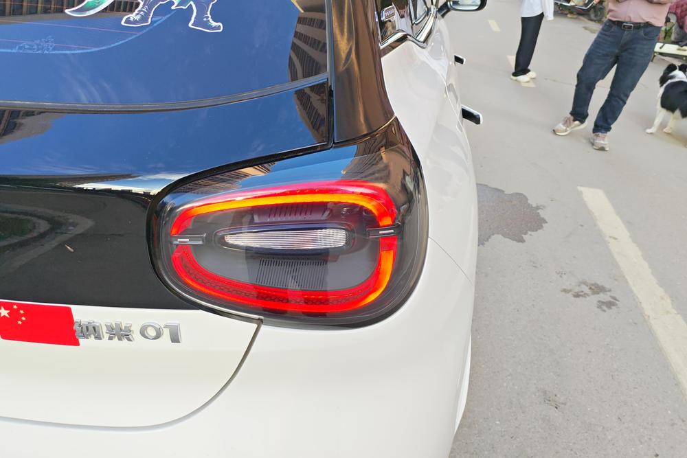 Dongfeng Yipai Nami 01
