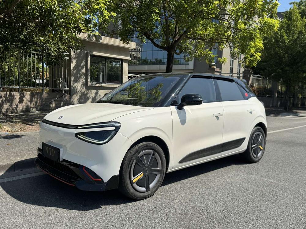 Dongfeng Yipai Nami 01
