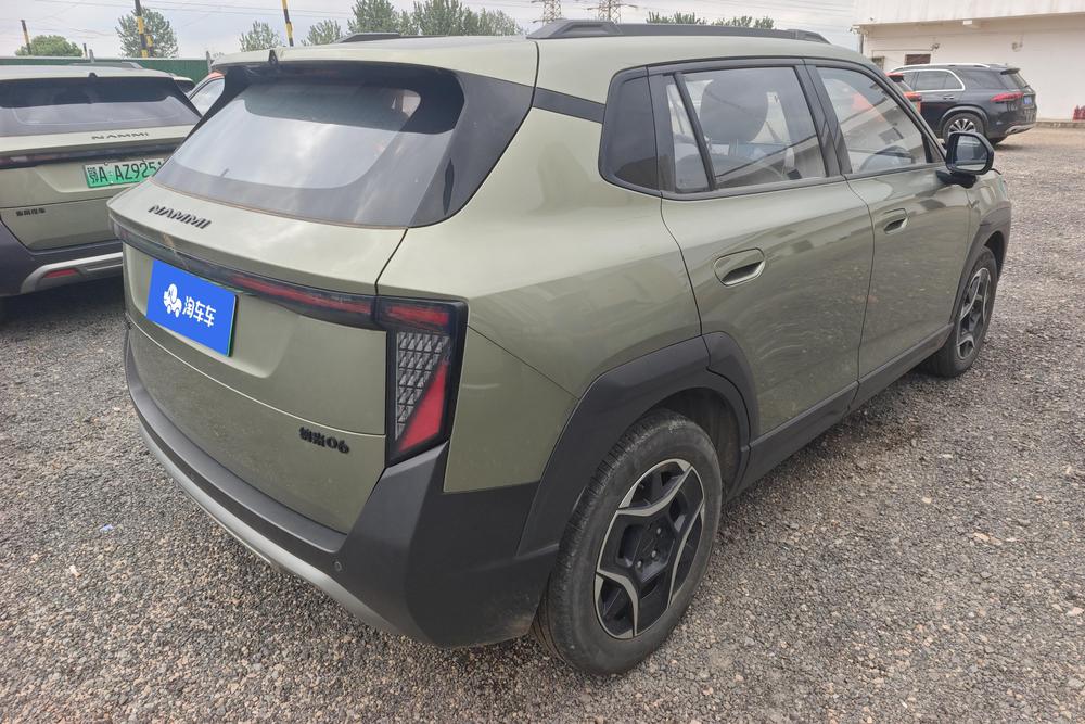 Dongfeng Yipai Nami 06