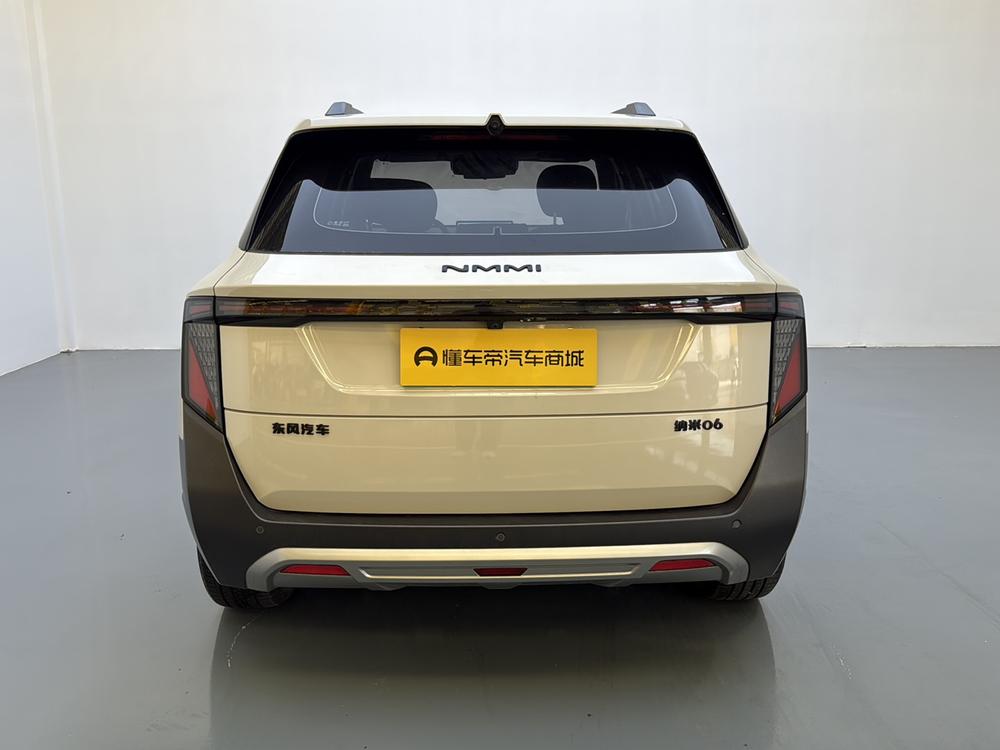 Dongfeng Yipai Nami 06