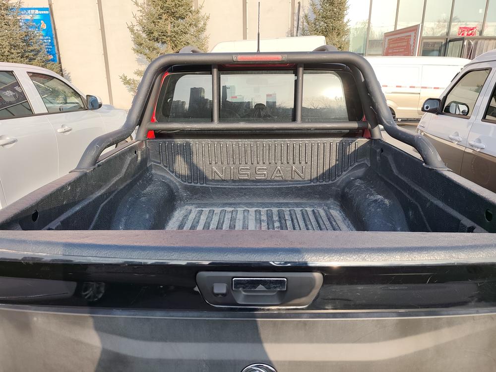 Dongfeng Rich 6