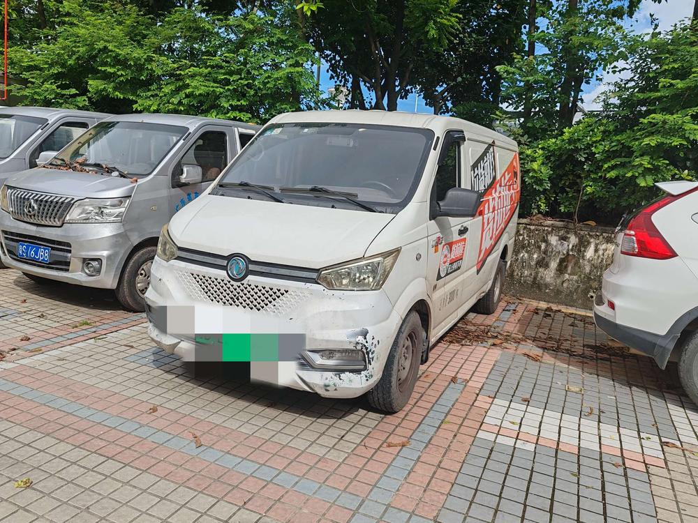 Dongfeng Yufeng EM26