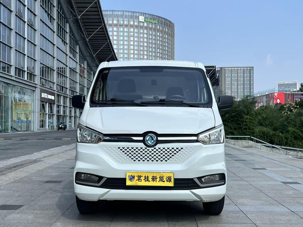 Dongfeng Yufeng EM26