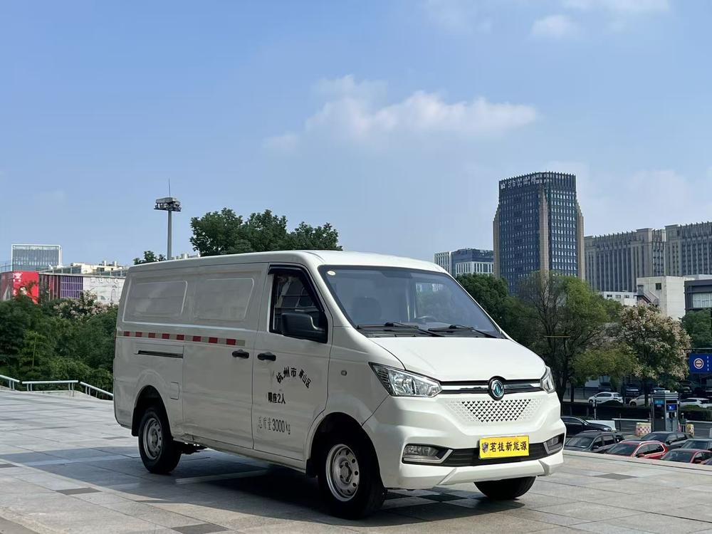 Dongfeng Yufeng EM26