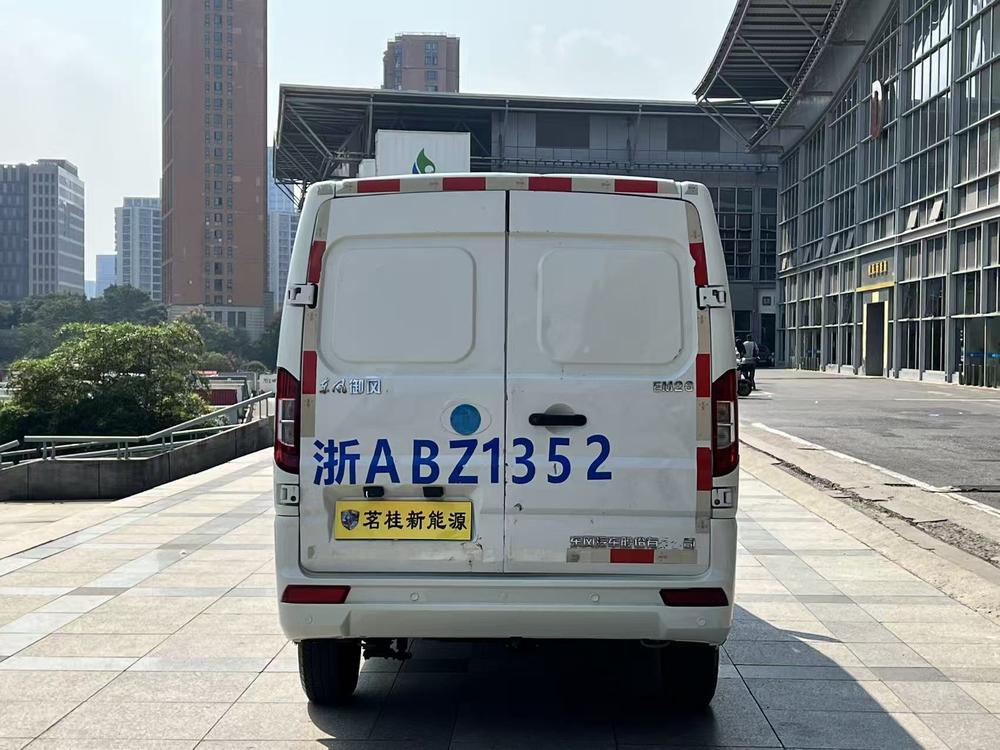 Dongfeng Yufeng EM26
