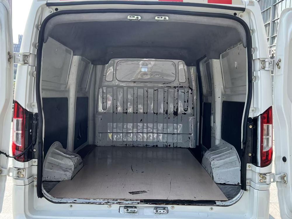Dongfeng Yufeng EM26