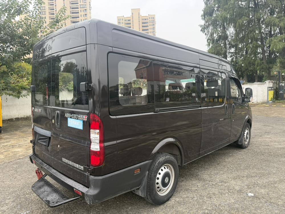 Dongfeng Yufeng