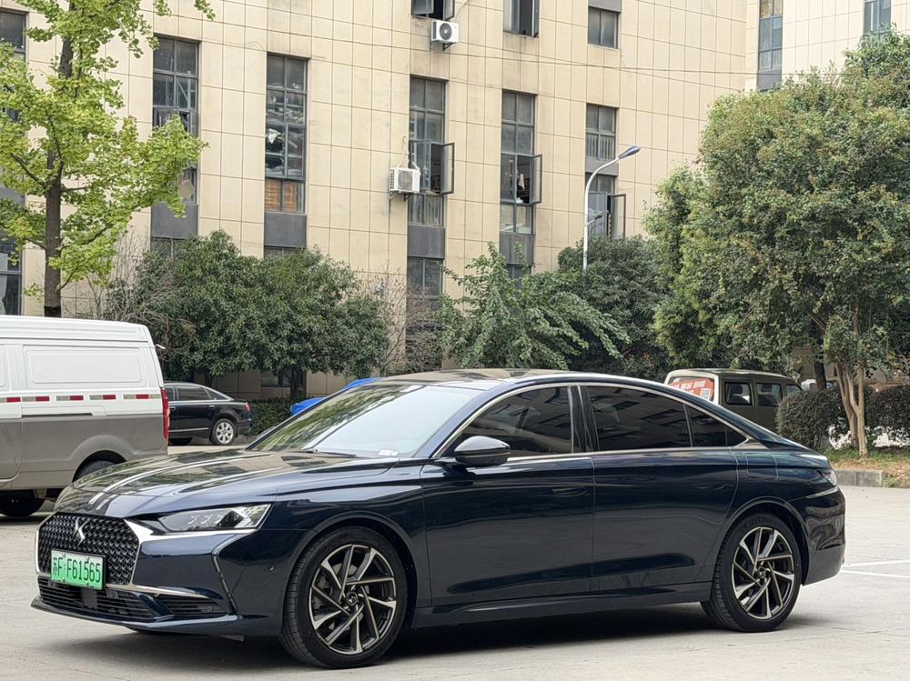 DS DS 9 PHEV