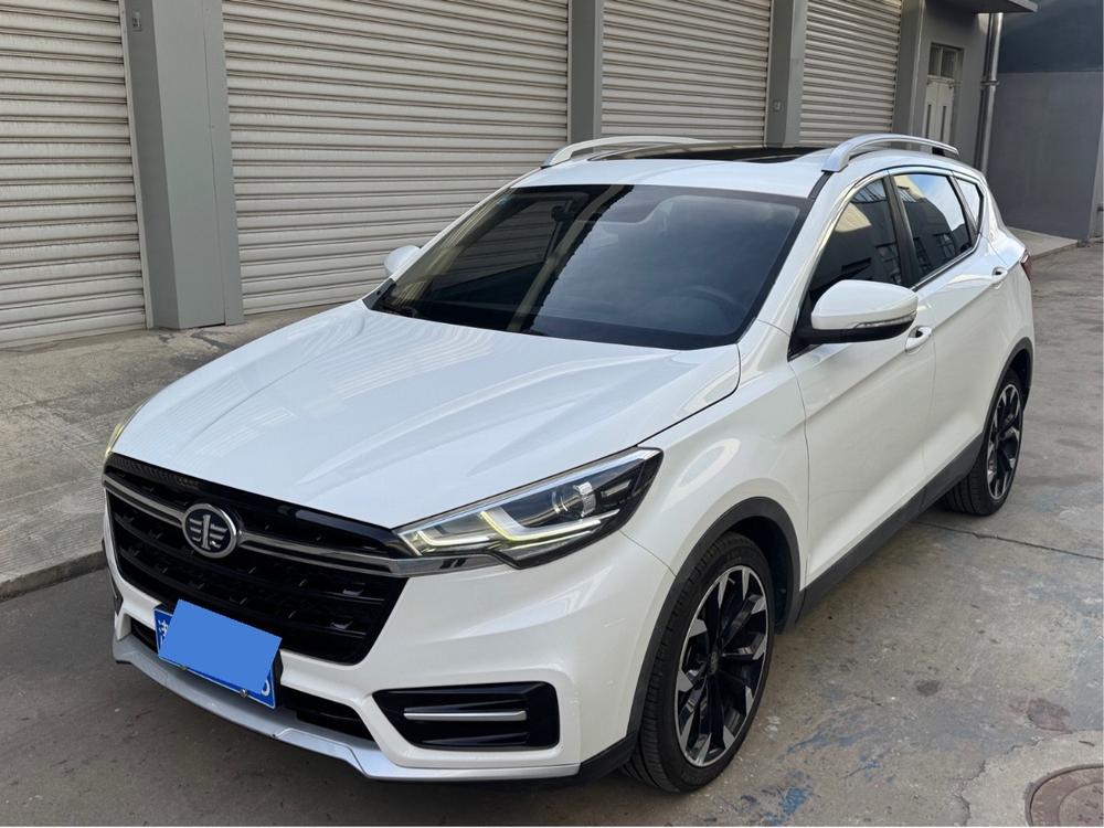 FAW 骏派D80