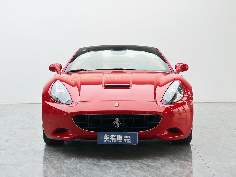 Ferrari California T